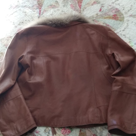 Women's leather fly jacket - Picture 7 of 8